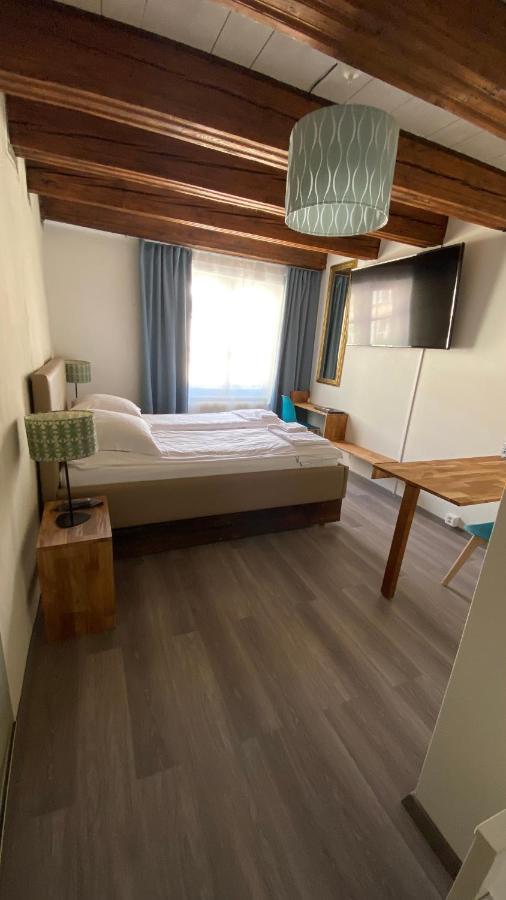 Aux Chambres Du Banneret نوشاتيل المظهر الخارجي الصورة